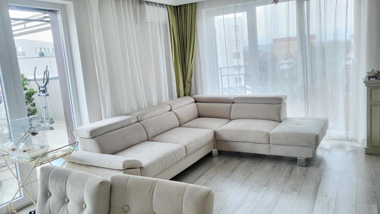 דירות Sibiu Bach Penthouse מראה חיצוני תמונה