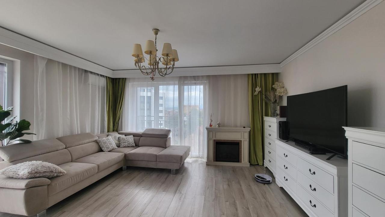 דירות Sibiu Bach Penthouse מראה חיצוני תמונה