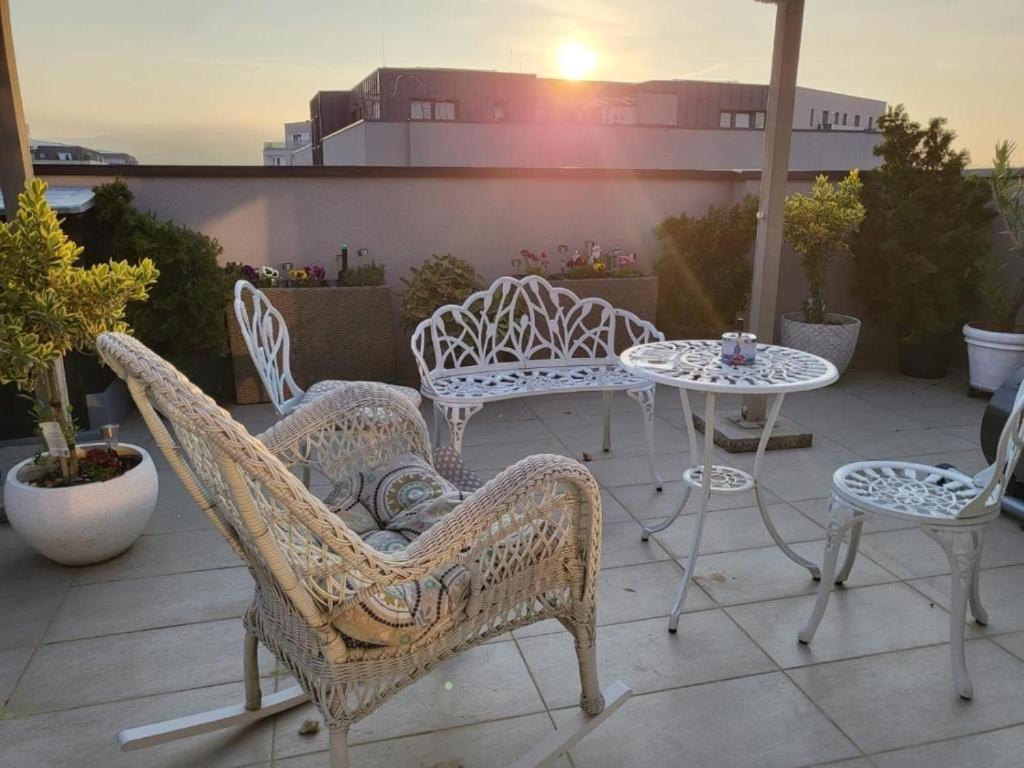 דירות Sibiu Bach Penthouse מראה חיצוני תמונה