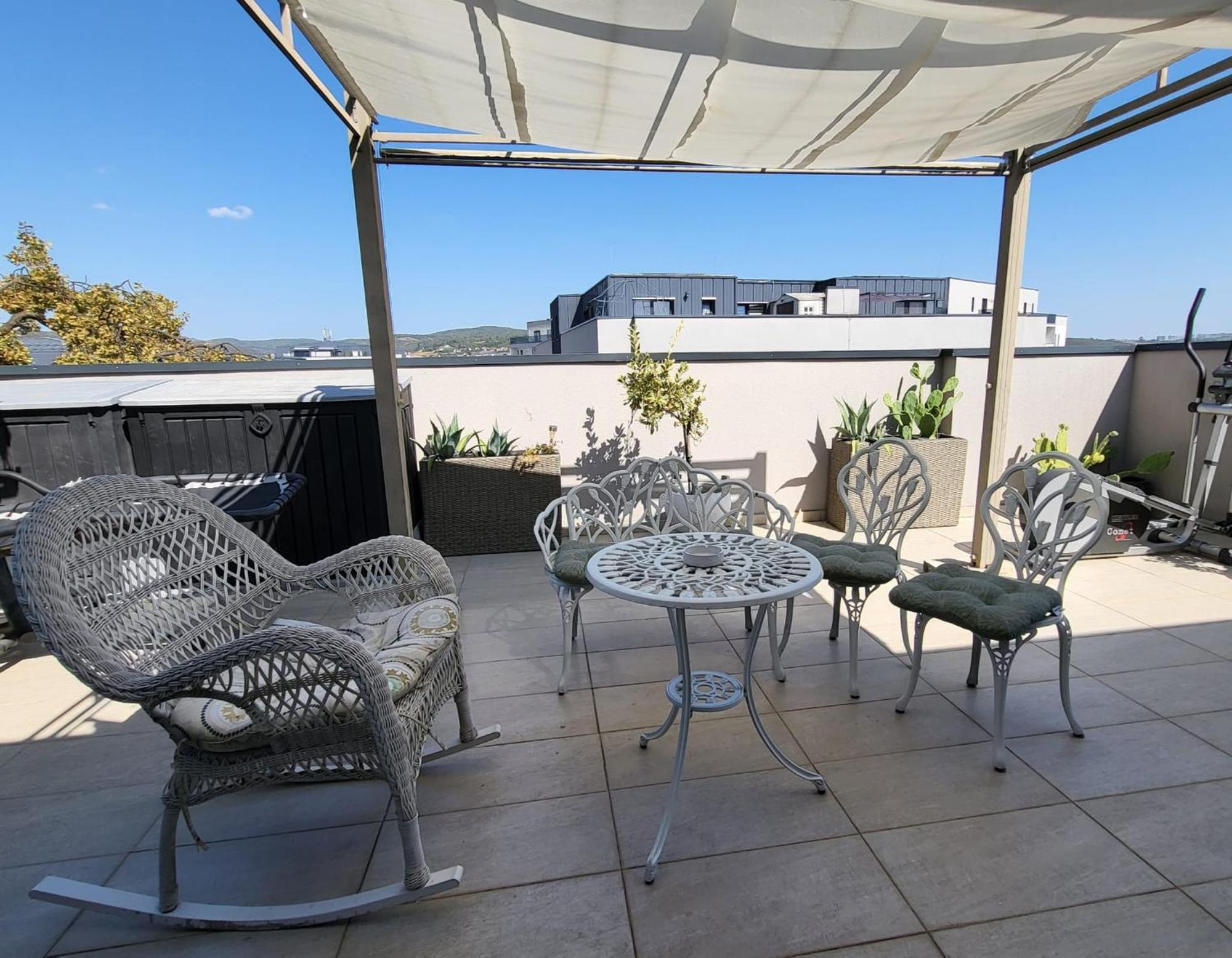 דירות Sibiu Bach Penthouse מראה חיצוני תמונה
